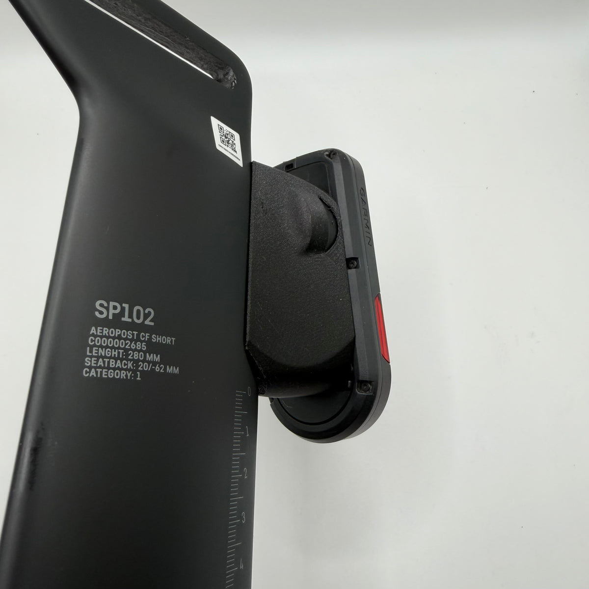 Canyon Speedmax SP102 Airtag