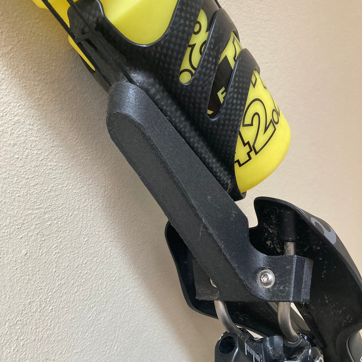 Ergon SR Tri Men Flaschenhalterung Sattel