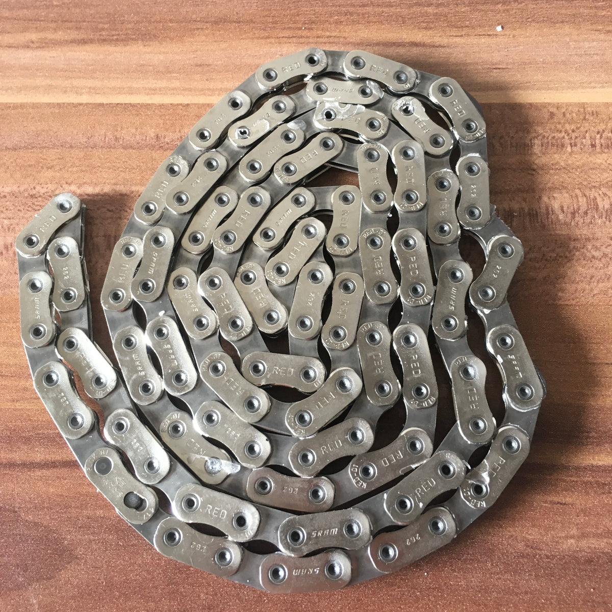 SweetChain gewachste Kette SRAM RED Flat Top