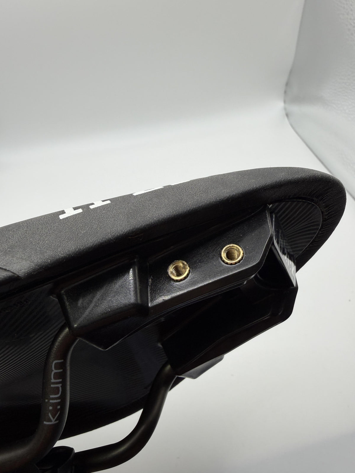 Fizik Mistica Flaschenhalterung Sattel